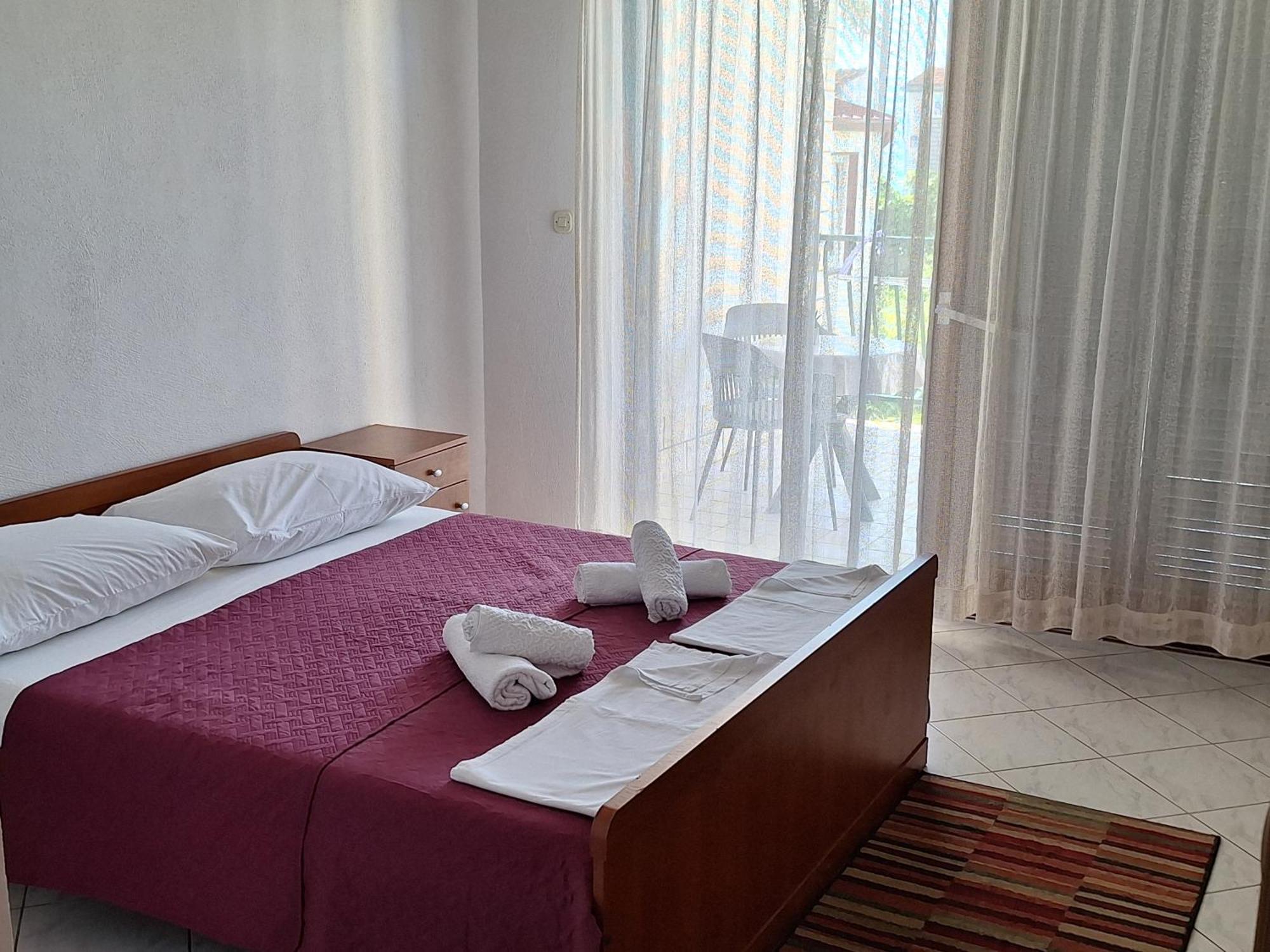 Ante Apartments Duće Стая снимка