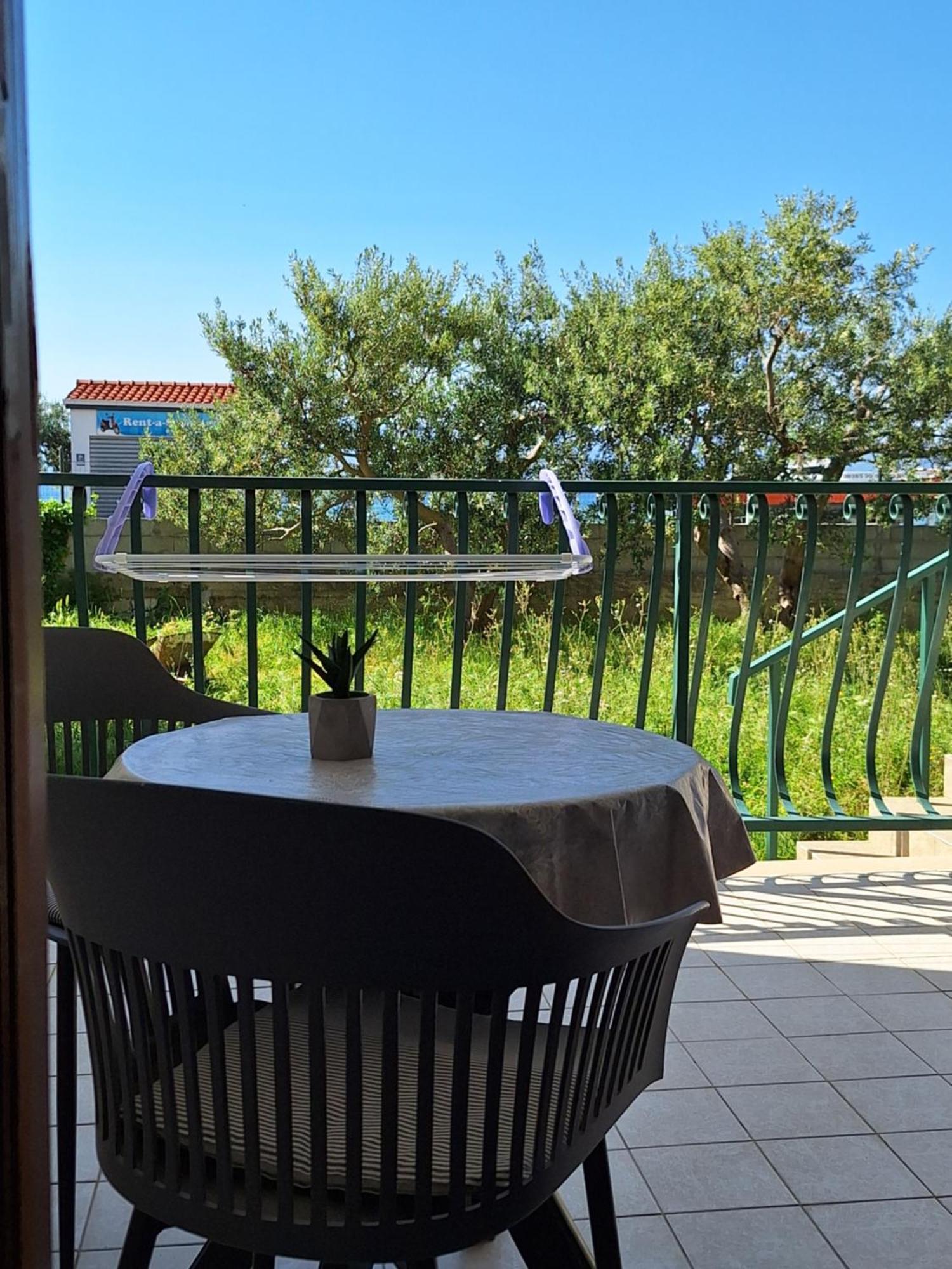 Ante Apartments Duće Стая снимка